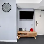 Luxliving Sydney Cbd 2 Beds Luxury Modern Apartment
